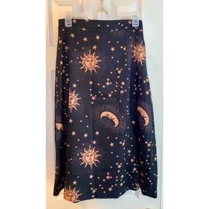 Romwe Black & Gold Celestial Bottom Slit Midi Skirt